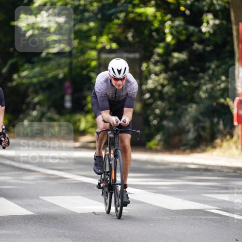 14.09.2025 - Stadtparktriathlon Michael Burmester http://msf.ph/oto/8915465 14.09.2025 12:58:38 Radfahren 1237, 1347, 1356, 1452, 1459, 1472, 1513 meine-sportfotos.de