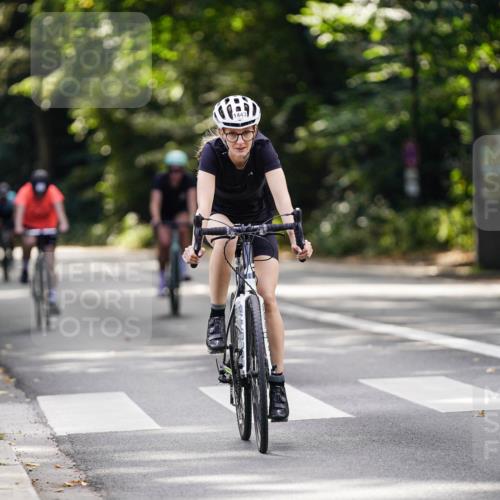 14.09.2025 - Stadtparktriathlon Michael Burmester http://msf.ph/oto/8915474 14.09.2025 12:58:47 Radfahren 1295, 1356, 1369, 1391, 1443, 1446, 1459 meine-sportfotos.de