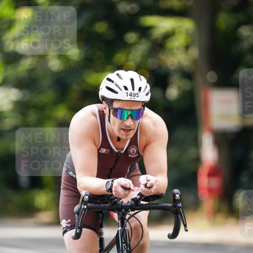 14.09.2025 - Stadtparktriathlon Michael Burmester http://msf.ph/oto/8915487 14.09.2025 12:59:07 Radfahren 1334, 1390, 1392, 1417, 1495, 1511 meine-sportfotos.de