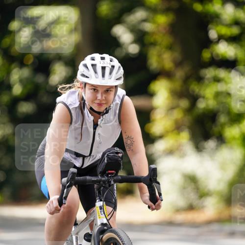14.09.2025 - Stadtparktriathlon Michael Burmester http://msf.ph/oto/8915497 14.09.2025 12:59:14 Radfahren 1279, 1334, 1390, 1392, 1417, 1444, 1511 meine-sportfotos.de