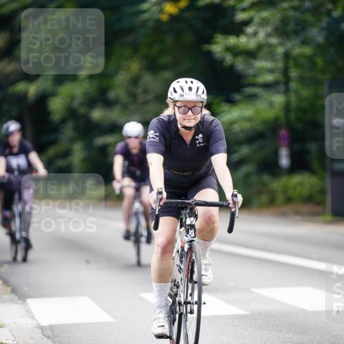 14.09.2025 - Stadtparktriathlon Michael Burmester http://msf.ph/oto/8915515 14.09.2025 12:59:34 Radfahren 1275, 1312, 1335, 1345, 1359, 1396, 1430, 1451, 1484 meine-sportfotos.de