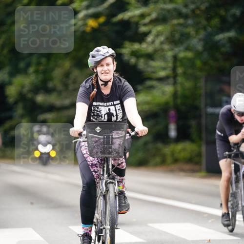 14.09.2025 - Stadtparktriathlon Michael Burmester http://msf.ph/oto/8915522 14.09.2025 12:59:38 Radfahren 1275, 1312, 1335, 1359, 1396, 1404, 1413, 1430, 1451, 1484 meine-sportfotos.de
