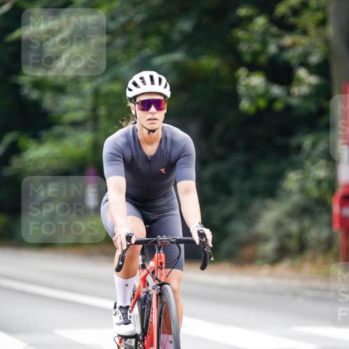 14.09.2025 - Stadtparktriathlon Michael Burmester http://msf.ph/oto/8915528 14.09.2025 12:59:41 Radfahren 1275, 1312, 1335, 1359, 1396, 1404, 1413, 1451, 1484 meine-sportfotos.de