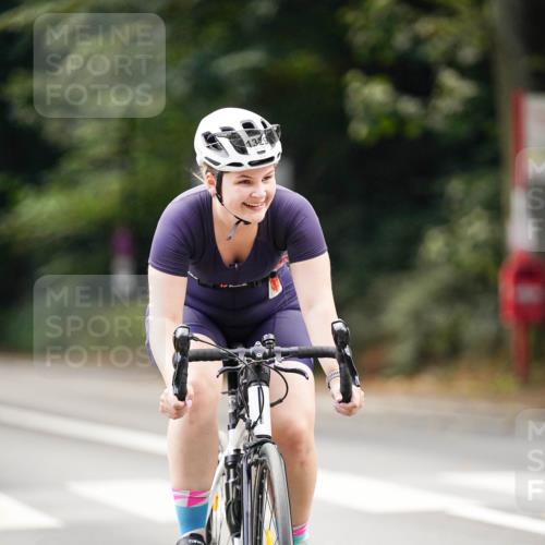14.09.2025 - Stadtparktriathlon Michael Burmester http://msf.ph/oto/8915537 14.09.2025 12:59:48 Radfahren 1222, 1232, 1339, 1340, 1377, 1404, 1413, 1425 meine-sportfotos.de