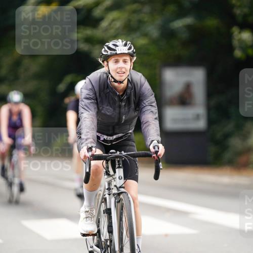 14.09.2025 - Stadtparktriathlon Michael Burmester http://msf.ph/oto/8915539 14.09.2025 12:59:50 Radfahren 1222, 1232, 1277, 1339, 1340, 1377, 1413, 1425 meine-sportfotos.de