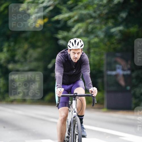 14.09.2025 - Stadtparktriathlon Michael Burmester http://msf.ph/oto/8915555 14.09.2025 13:00:05 Radfahren 1456, 1468, 1498 meine-sportfotos.de