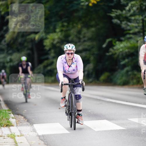 14.09.2025 - Stadtparktriathlon Michael Burmester http://msf.ph/oto/8915561 14.09.2025 13:00:23 Radfahren 1322, 1331, 1448, 1471 meine-sportfotos.de