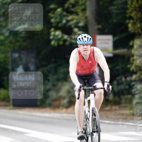 14.09.2025 - Stadtparktriathlon Michael Burmester http://msf.ph/oto/8915564 14.09.2025 13:00:24 Radfahren 1322, 1331, 1448, 1471 meine-sportfotos.de