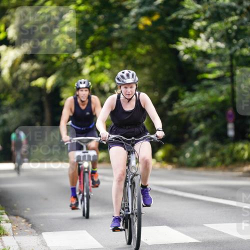 14.09.2025 - Stadtparktriathlon Michael Burmester http://msf.ph/oto/8915601 14.09.2025 13:01:06 Radfahren 1285, 1351, 1427, 1432, 1460, 1462, 1517 meine-sportfotos.de