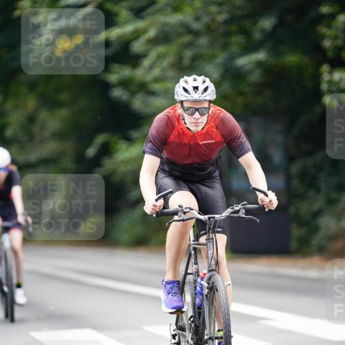 14.09.2025 - Stadtparktriathlon Michael Burmester http://msf.ph/oto/8915639 14.09.2025 13:01:34 Radfahren 1419, 1447, 1453, 1469, 1479, 1480, 1515 meine-sportfotos.de