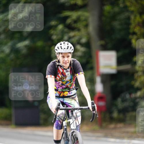 14.09.2025 - Stadtparktriathlon Michael Burmester http://msf.ph/oto/8915659 14.09.2025 13:01:53 Radfahren 1323, 1410, 1436, 1463 meine-sportfotos.de