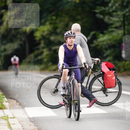 14.09.2025 - Stadtparktriathlon Michael Burmester http://msf.ph/oto/8915663 14.09.2025 13:01:58 Radfahren 1323, 1410, 1436, 1463, 1514 meine-sportfotos.de