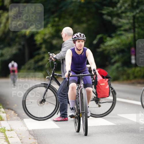 14.09.2025 - Stadtparktriathlon Michael Burmester http://msf.ph/oto/8915664 14.09.2025 13:01:58 Radfahren 1323, 1410, 1436, 1463, 1514 meine-sportfotos.de