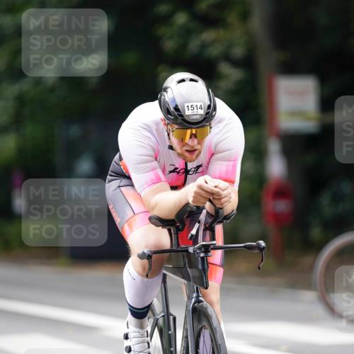 14.09.2025 - Stadtparktriathlon Michael Burmester http://msf.ph/oto/8915667 14.09.2025 13:02:05 Radfahren 1323, 1501, 1514 meine-sportfotos.de