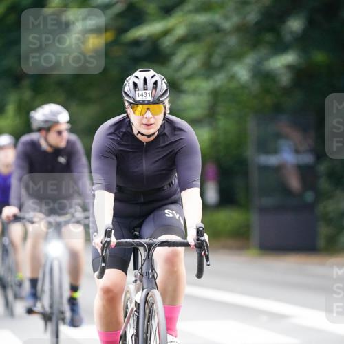 14.09.2025 - Stadtparktriathlon Michael Burmester http://msf.ph/oto/8915683 14.09.2025 13:02:26 Radfahren 1411, 1431, 1441, 1450, 1467, 1489, 1497, 1519 meine-sportfotos.de