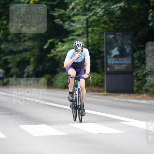 14.09.2025 - Stadtparktriathlon Michael Burmester http://msf.ph/oto/8915710 14.09.2025 13:02:57 Radfahren 1352, 1387, 1403, 1414, 1435, 1483, 1492 meine-sportfotos.de