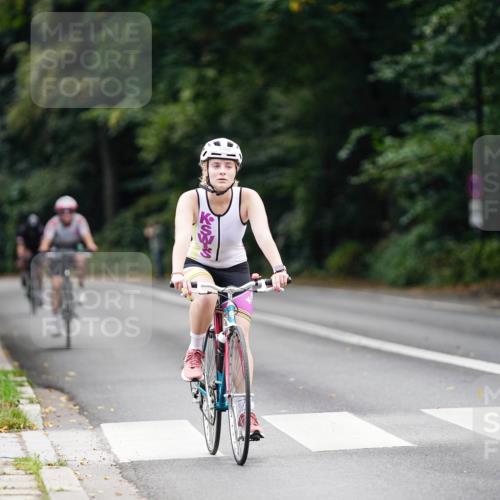 14.09.2025 - Stadtparktriathlon Michael Burmester http://msf.ph/oto/8915721 14.09.2025 13:03:06 Radfahren 1300, 1384, 1387, 1403, 1407, 1437, 1493 meine-sportfotos.de