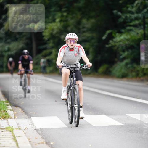 14.09.2025 - Stadtparktriathlon Michael Burmester http://msf.ph/oto/8915723 14.09.2025 13:03:09 Radfahren 1300, 1384, 1403, 1407, 1437, 1493 meine-sportfotos.de