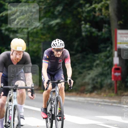 14.09.2025 - Stadtparktriathlon Michael Burmester http://msf.ph/oto/8915730 14.09.2025 13:03:19 Radfahren 1400, 1415, 1499, 1510 meine-sportfotos.de