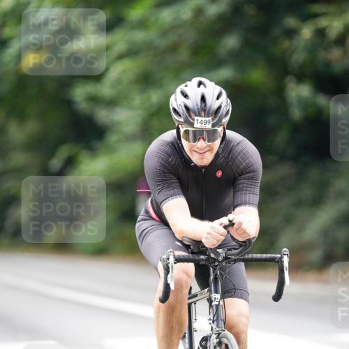 14.09.2025 - Stadtparktriathlon Michael Burmester http://msf.ph/oto/8915734 14.09.2025 13:03:20 Radfahren 1397, 1400, 1415, 1499, 1510 meine-sportfotos.de
