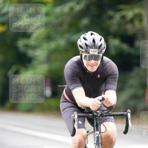 14.09.2025 - Stadtparktriathlon Michael Burmester http://msf.ph/oto/8915735 14.09.2025 13:03:20 Radfahren 1397, 1400, 1415, 1499, 1510 meine-sportfotos.de