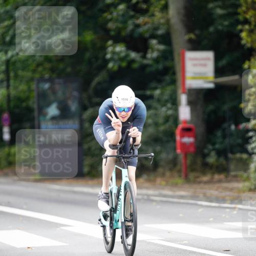 14.09.2025 - Stadtparktriathlon Michael Burmester http://msf.ph/oto/8915737 14.09.2025 13:03:26 Radfahren 1376, 1397, 1400, 1473, 1499, 1510 meine-sportfotos.de