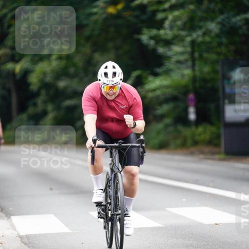 14.09.2025 - Stadtparktriathlon Michael Burmester http://msf.ph/oto/8915747 14.09.2025 13:03:29 Radfahren 1324, 1376, 1397, 1473, 1510 meine-sportfotos.de