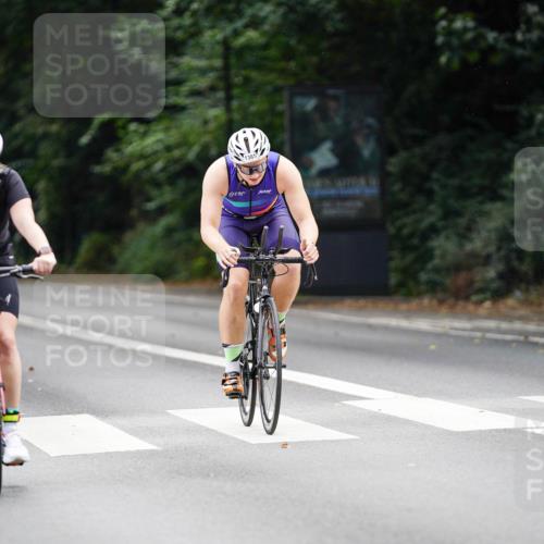 14.09.2025 - Stadtparktriathlon Michael Burmester http://msf.ph/oto/8915766 14.09.2025 13:03:39 Radfahren 1324, 1326, 1350, 1357, 1385, 1465, 1473 meine-sportfotos.de