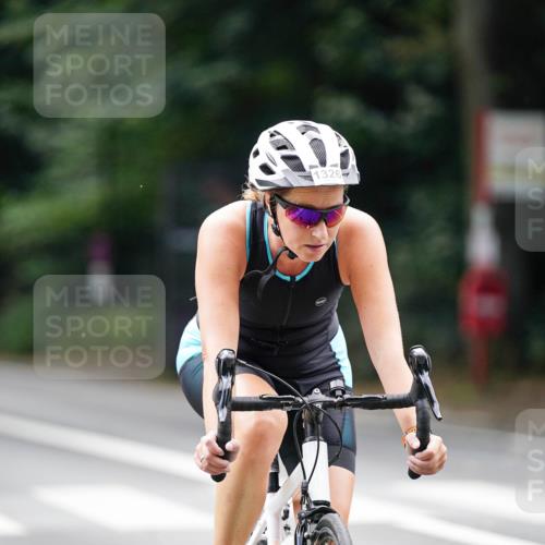 14.09.2025 - Stadtparktriathlon Michael Burmester http://msf.ph/oto/8915781 14.09.2025 13:03:46 Radfahren 1326, 1357, 1374, 1385, 1389, 1465 meine-sportfotos.de