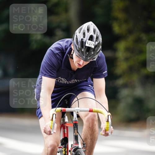 14.09.2025 - Stadtparktriathlon Michael Burmester http://msf.ph/oto/8915785 14.09.2025 13:03:53 Radfahren 1326, 1374, 1389, 1394, 1399 meine-sportfotos.de