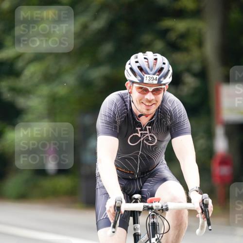 14.09.2025 - Stadtparktriathlon Michael Burmester http://msf.ph/oto/8915788 14.09.2025 13:03:55 Radfahren 1374, 1389, 1394, 1399 meine-sportfotos.de