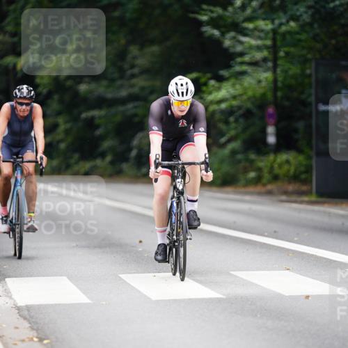 14.09.2025 - Stadtparktriathlon Michael Burmester http://msf.ph/oto/8915796 14.09.2025 13:04:13 Radfahren 1361, 1405, 1490 meine-sportfotos.de