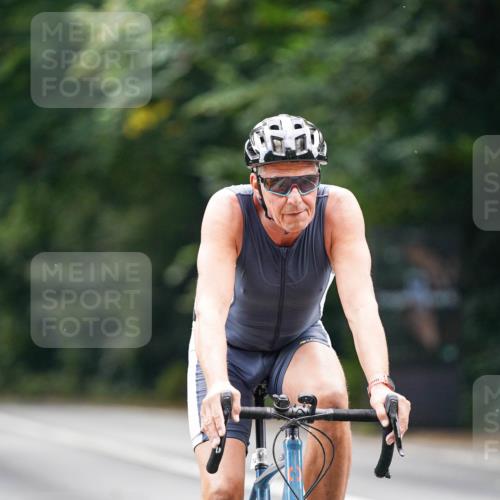 14.09.2025 - Stadtparktriathlon Michael Burmester http://msf.ph/oto/8915800 14.09.2025 13:04:15 Radfahren 1361, 1405, 1490 meine-sportfotos.de