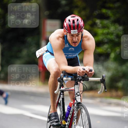14.09.2025 - Stadtparktriathlon Michael Burmester http://msf.ph/oto/8915814 14.09.2025 13:05:55 Radfahren 1327, 1332, 1383, 1513 meine-sportfotos.de