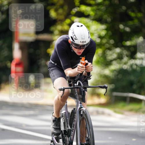 14.09.2025 - Stadtparktriathlon Michael Burmester http://msf.ph/oto/8915819 14.09.2025 13:06:17 Radfahren 1328, 1336, 1359, 1392, 1484 meine-sportfotos.de