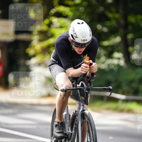 14.09.2025 - Stadtparktriathlon Michael Burmester http://msf.ph/oto/8915820 14.09.2025 13:06:17 Radfahren 1328, 1336, 1359, 1392, 1484 meine-sportfotos.de