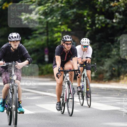 14.09.2025 - Stadtparktriathlon Michael Burmester http://msf.ph/oto/8915831 14.09.2025 13:06:32 Radfahren 1371, 1381, 1391, 1396, 1413, 1452 meine-sportfotos.de