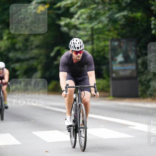 14.09.2025 - Stadtparktriathlon Michael Burmester http://msf.ph/oto/8915834 14.09.2025 13:06:39 Radfahren 1371, 1381, 1396, 1442, 1452, 1495 meine-sportfotos.de