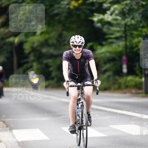 14.09.2025 - Stadtparktriathlon Michael Burmester http://msf.ph/oto/8915859 14.09.2025 13:07:23 Radfahren 1390, 1451, 1468 meine-sportfotos.de