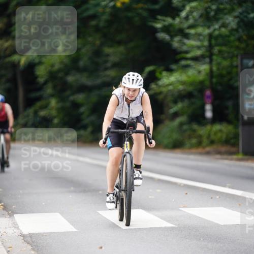 14.09.2025 - Stadtparktriathlon Michael Burmester http://msf.ph/oto/8915874 14.09.2025 13:07:49 Radfahren 1334, 1456, 1471, 1504 meine-sportfotos.de
