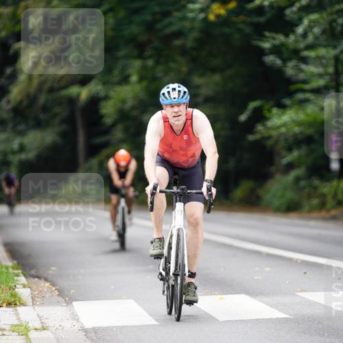 14.09.2025 - Stadtparktriathlon Michael Burmester http://msf.ph/oto/8915876 14.09.2025 13:07:52 Radfahren 1334, 1471, 1504 meine-sportfotos.de