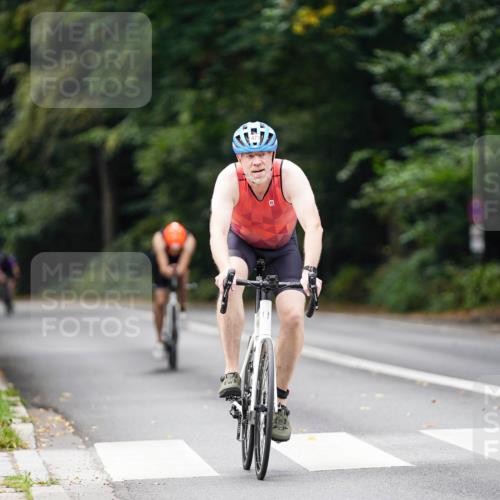 14.09.2025 - Stadtparktriathlon Michael Burmester http://msf.ph/oto/8915877 14.09.2025 13:07:52 Radfahren 1334, 1471, 1504 meine-sportfotos.de