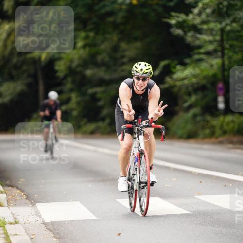 14.09.2025 - Stadtparktriathlon Michael Burmester http://msf.ph/oto/8915888 14.09.2025 13:08:14 Radfahren 1322, 1469 meine-sportfotos.de