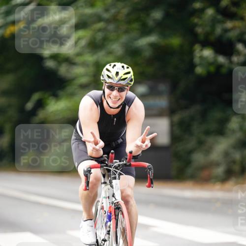 14.09.2025 - Stadtparktriathlon Michael Burmester http://msf.ph/oto/8915890 14.09.2025 13:08:15 Radfahren 1322, 1469 meine-sportfotos.de
