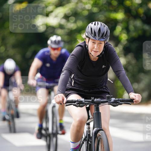 14.09.2025 - Stadtparktriathlon Michael Burmester http://msf.ph/oto/8915898 14.09.2025 13:09:06 Radfahren 1325, 1329, 1427, 1460, 1462, 1507, 1517 meine-sportfotos.de