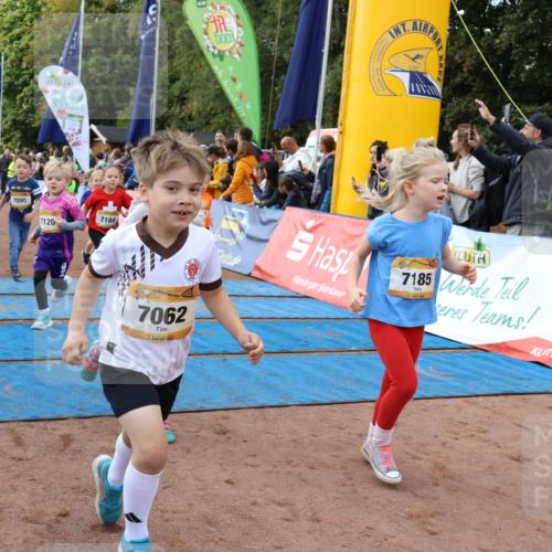 14.09.2025 - Airport Race Strokosch-Dieckow http://msf.ph/oto/8915963 14.09.2025 11:20:47 Ziel 7056, 7137, 7095, 7120, 7184, 600, 23, 7062, 7185 meine-sportfotos.de