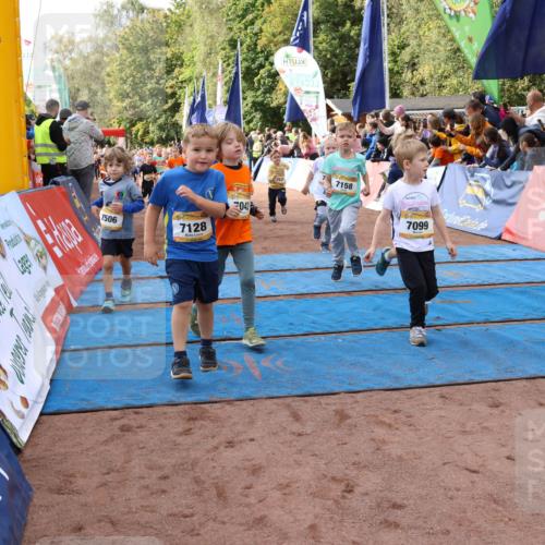 14.09.2025 - Airport Race Strokosch-Dieckow http://msf.ph/oto/8915978 14.09.2025 11:20:54 Ziel 7506, 7128, 042, 7158, 7099 meine-sportfotos.de