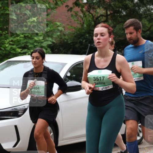 21.09.2025 - PSD Bank Halbmarathon Luisa Fischer http://msf.ph/oto/8916078 21.09.2025 12:01:23 Laufen 1199, 484, 3517 meine-sportfotos.de