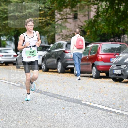 21.09.2025 - PSD Bank Halbmarathon Dr. Thomas Lammeyer http://msf.ph/oto/8916346 21.09.2025 10:28:30 Laufen 5, 1793 meine-sportfotos.de