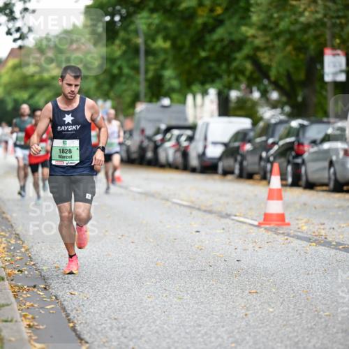 21.09.2025 - PSD Bank Halbmarathon Dr. Thomas Lammeyer http://msf.ph/oto/8916383 21.09.2025 10:28:46 Laufen 5, 1828 meine-sportfotos.de